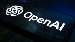 OpenAI挖角谷歌高管，任命其负责企业发展业务