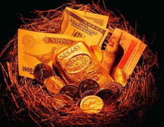 流动性紧缩周期黄金的表现？