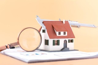 住亲戚家该注意哪些问题？这种居住方式可能带来哪些影响？