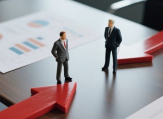 亏8千万！阿里清仓、创始人“天价离婚”，谁拖累了丽人丽妆？