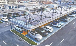 【图片新闻】    中国充电桩突破2100万个