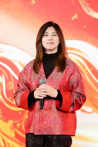 国联基金董事长王瑶2026年新春贺词：潮涌万象新 蹄疾步稳行