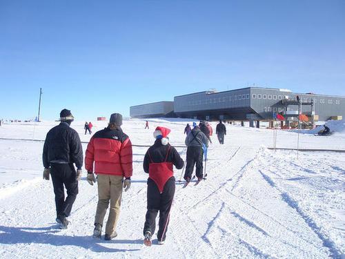 如何在冬季合理解决取暖问题？这些问题的解决方式有哪些注意事项？  第1张