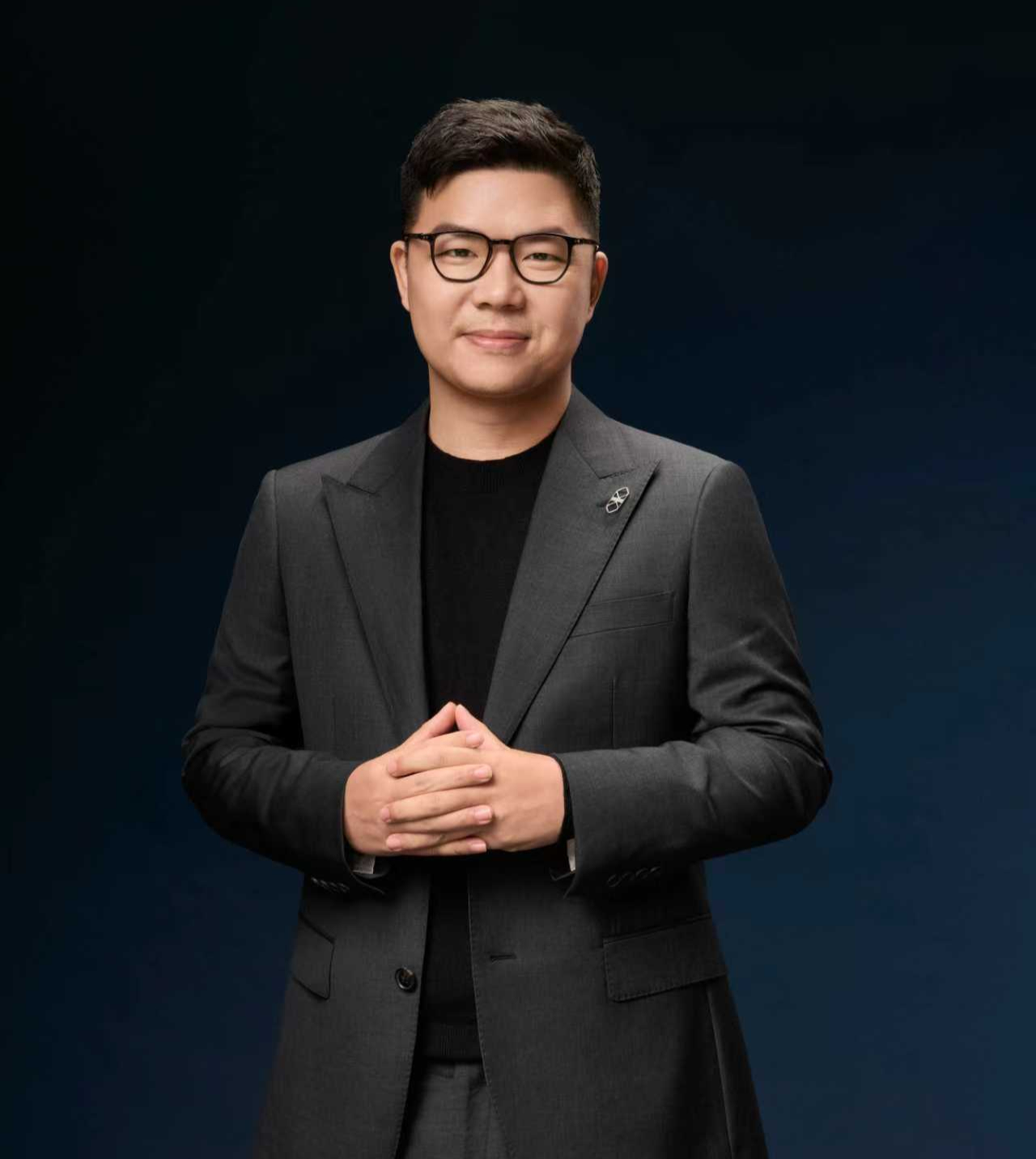 官宣!赵长江加盟智界汽车,放言鸿蒙智行首款MPV“三年内无对手”,V9要冲击50万元级高端市场 第1张 官宣!赵长江加盟智界汽车,放言鸿蒙智行首款MPV“三年内无对手”,V9要冲击50万元级高端市场 第1张