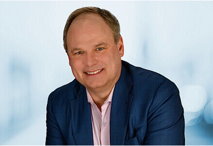 前瑞银科技高管，出任巴克莱亚洲私人银行COO  第1张