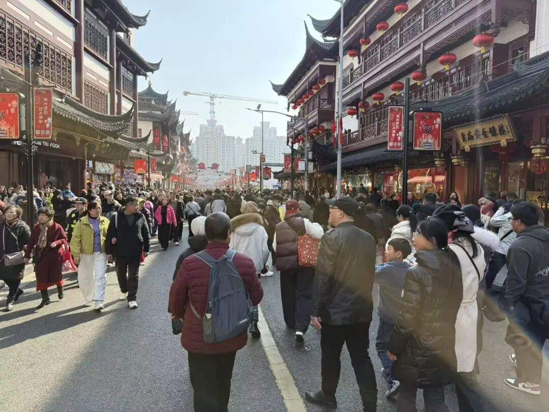 “反向过年”火了！“只要在一起，在哪都是过年！”丨新春走基层  第2张